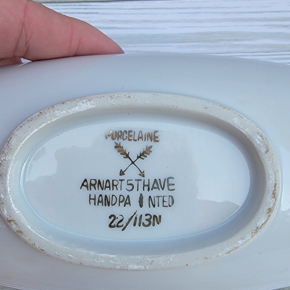 Arnart 5th Ave #22/113N Porcelain Hand-painted 10" Oval Relish Tray Dish - Picture 4 of 11